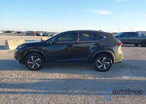 2019 Lexus Nx 300 z USA, uszkodzony, nr VIN JTJBARBZ0K2203268